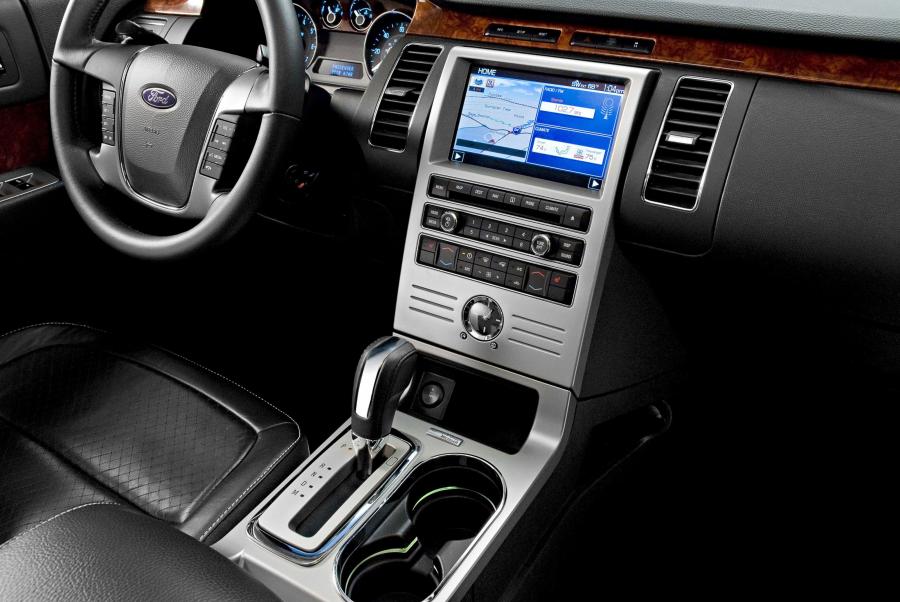  Ford Flex EcoBoost 2010 года  (фото 34 из 47)